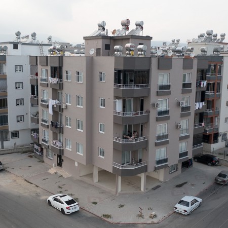 tizel-yalınayak-otoban